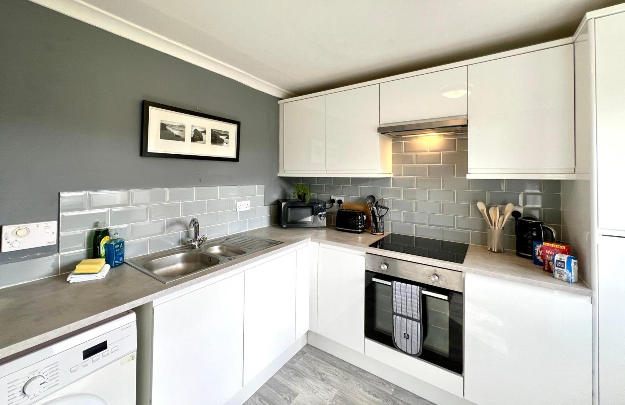 Spacious 2 Bed-Flat In Glasgow City - Free Parking Екстер'єр фото